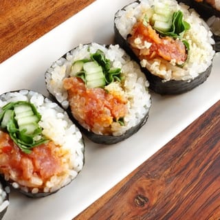 911 Salmon Roll